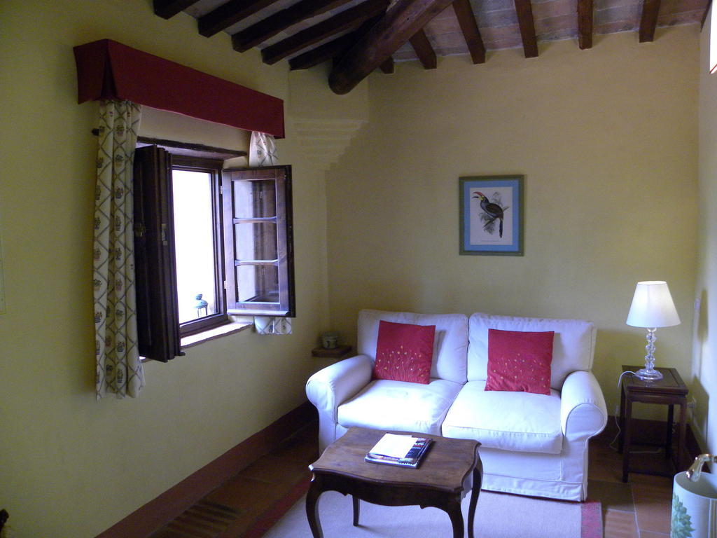 סן ג'ימיניאנו Torraccia Di Chiusi Agriturismo Relais חדר תמונה