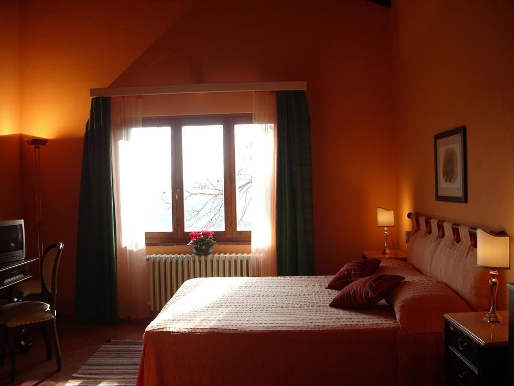 סן ג'ימיניאנו Torraccia Di Chiusi Agriturismo Relais חדר תמונה