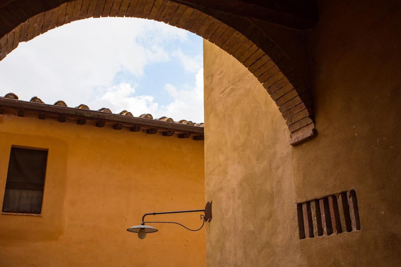 סן ג'ימיניאנו Torraccia Di Chiusi Agriturismo Relais מראה חיצוני תמונה